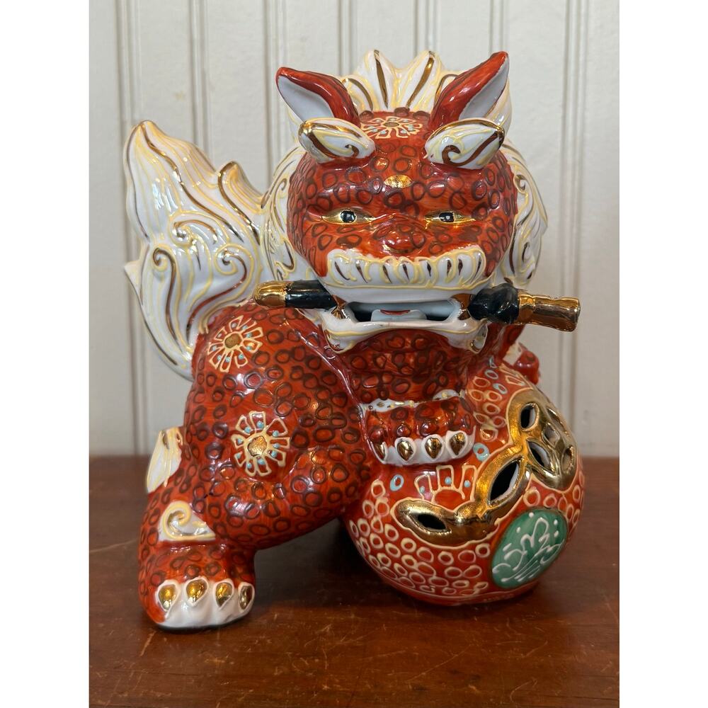 Ceramic Shisa Lion Foo Dog 1950s Guardian Figurine